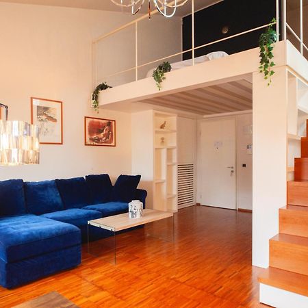 Navigli Design Apartment With Balcony Milão Exterior foto