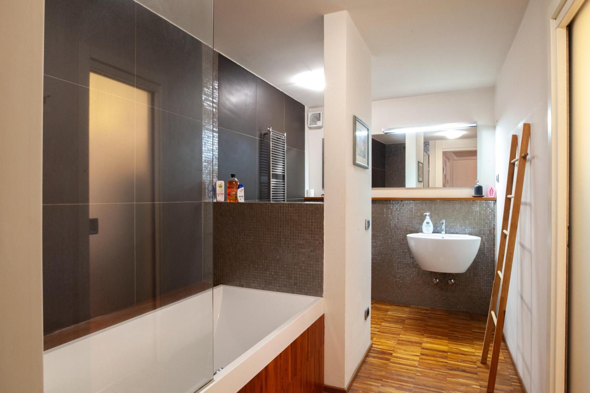 Navigli Design Apartment With Balcony Milão Exterior foto